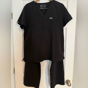Figs scrubs, black, size L